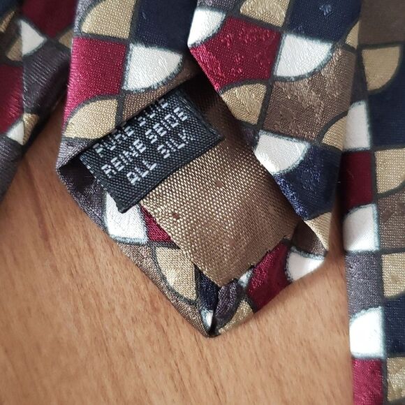 Salvatore Gregorio Tie 100% Silk Handmade in Italy - Picture 3 of 3